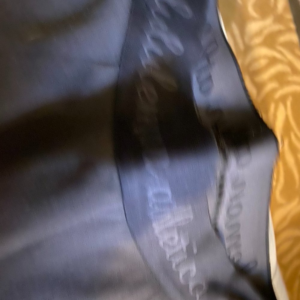 Black Breathable Lululemon Size 4 Leggings